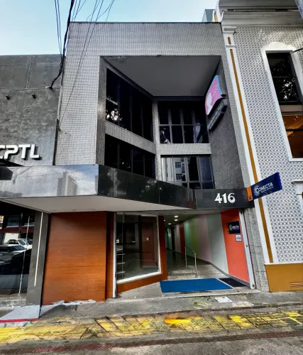 Loja na Brás de Aguiar, no perímetro mais movimentado e desejado!