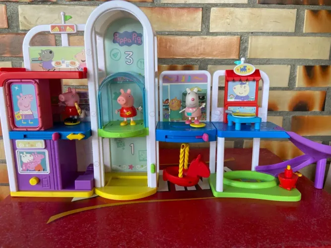 Shopping Peppa Pig