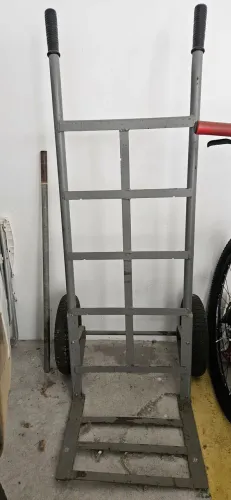 Vende-se Carrinho de CARGA