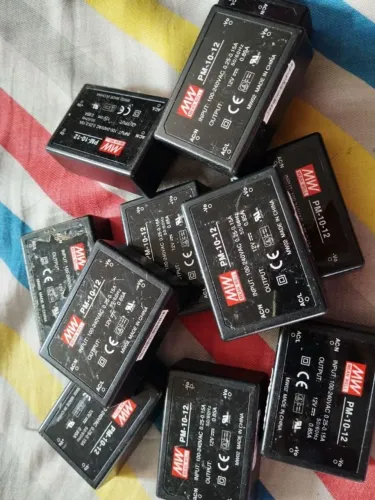 Kit com 7 fontes mean well pm-10-12