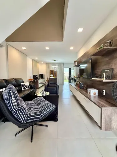 Casa em condominio para aluguel com 3 suítes no Eusébio
