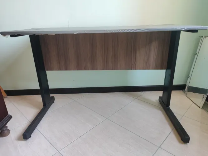 Mesa para escritório