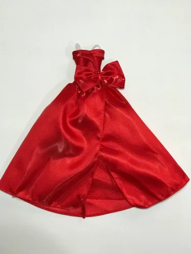 Boneca Barbie Holiday - vestido
