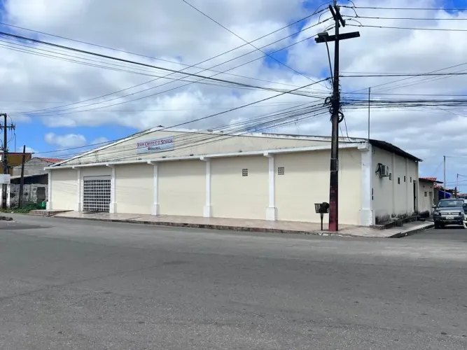 Imóvel para venda possui 375 metros quadrados com 2 quartos em São Raimundo - São Luís - M