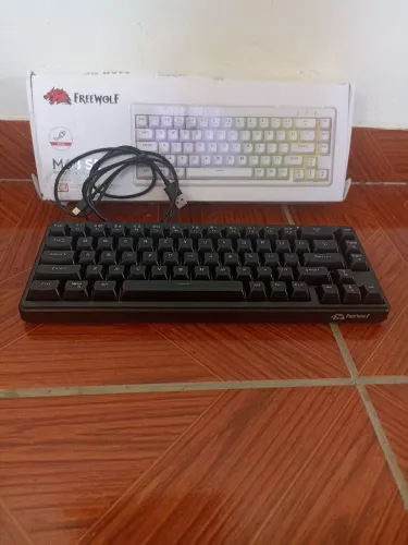 Teclado gamer Silêncioso USB C