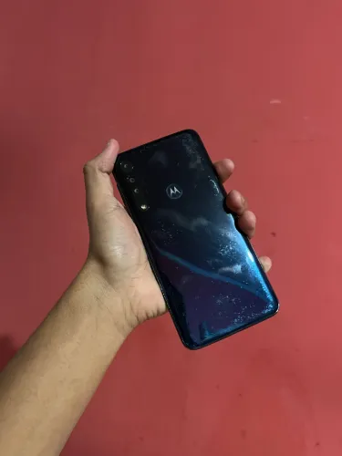 Motorola one macro 64gb