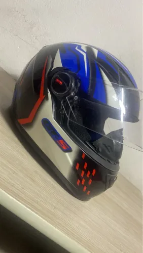 Capacete gt-5, patrocínio da fw3  