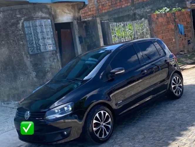Volkswagen Fox 1.6 MI I Motion Total Flex 8V 5P 2011