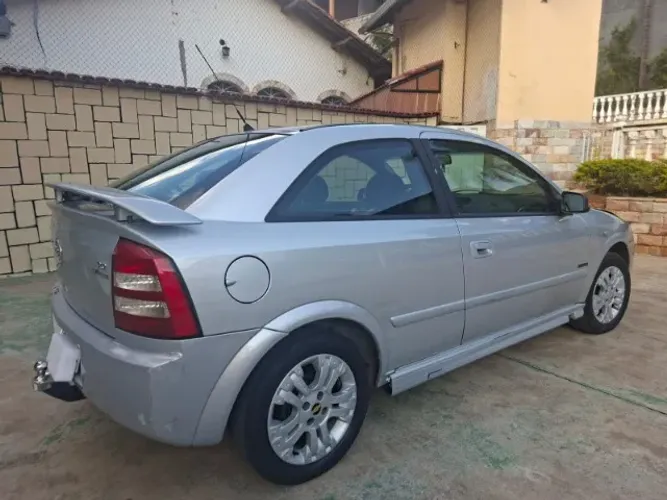 Chevrolet Astra Advantage 2.0 MPFI Flexpower 8V 3P 2005