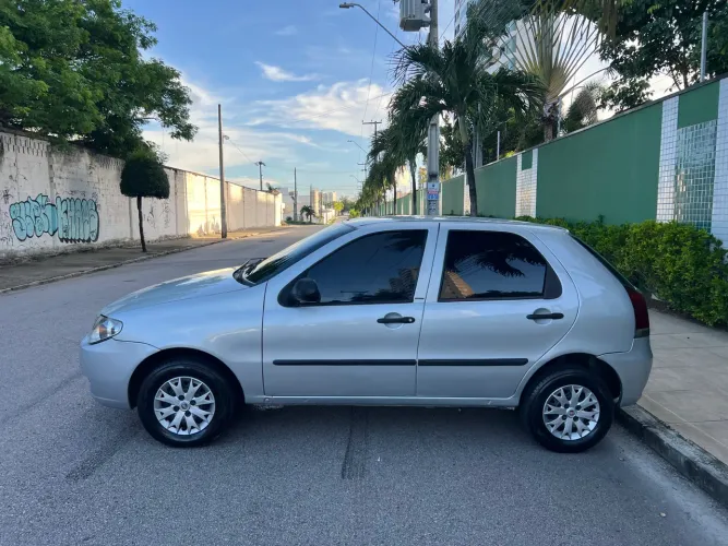Fiat Palio 1.0 Economy Fire Flex 8V 4P 2014