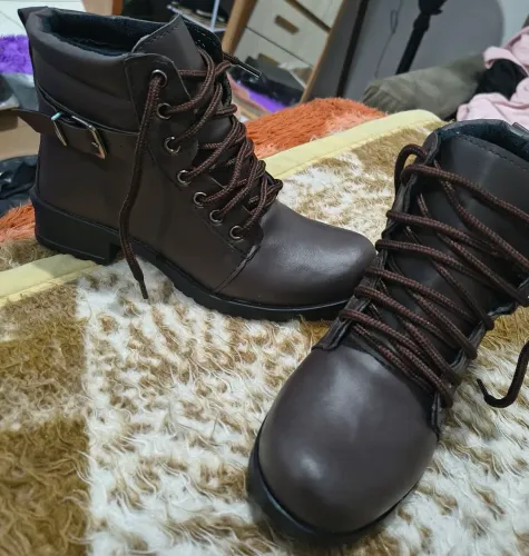 Bota n:34