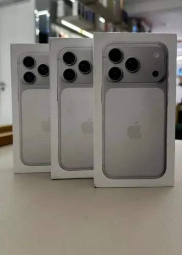 IPHONE 17 PRO MAX SILVER LACRADO