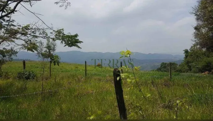 Sítio à venda, 28000 m² por R$ 750.000,00 - Pau D alho - Itu/SP