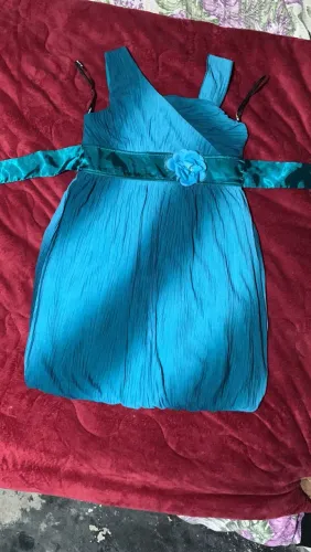 Vestido social acetinado cinza/preto, tamanho 12 anos