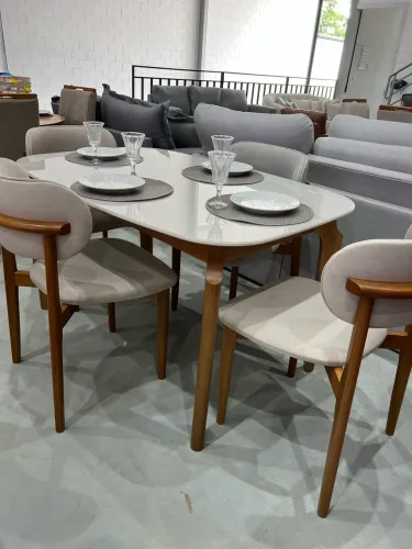 Mesa de Jantar Alto Padrão com 4 Cadeiras NOVO PRONTA ENTREGA