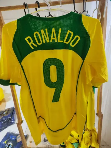 Camiseta Brasil Ronaldo retro