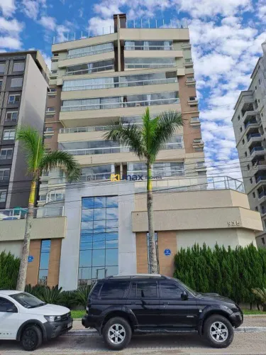 Aluguel: Apartamento mobiliado - 3 suítes - Centro Navegantes - 150m²