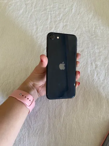 Vendo iPhone SE 2ª Geração 64GB Preto - Sem Marcas de Uso