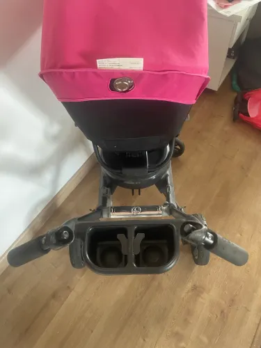 Desapego carrinho de bebê - seminovo marca Orbit baby( americano)/ modelo G3