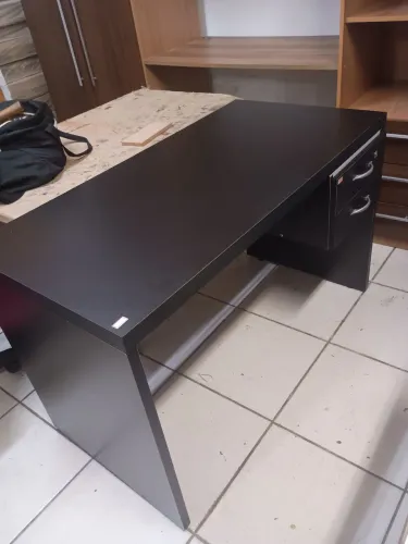 Mesa de escritório 