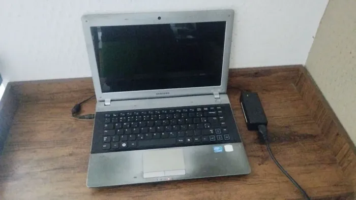 Notebook Samsung RV419