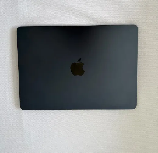 MacBook M3, 8g de RAM, 512SSD conservadíssimo
