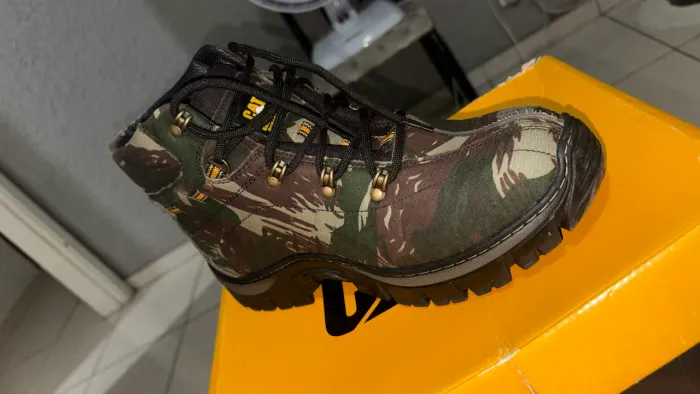 BOTA COTURNO MASCULINO ADVENTURE CAT