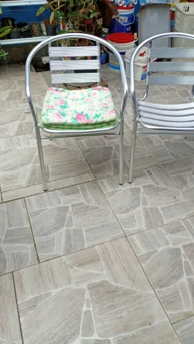 Vendo cadeira de alumínio