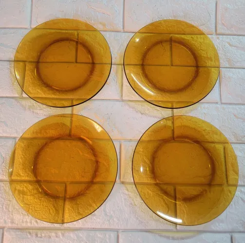 Pratos para sobremesa Duralex
