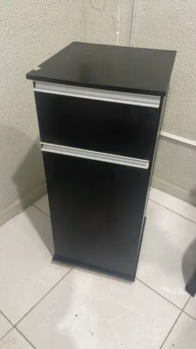 Móvel aparador multiuso