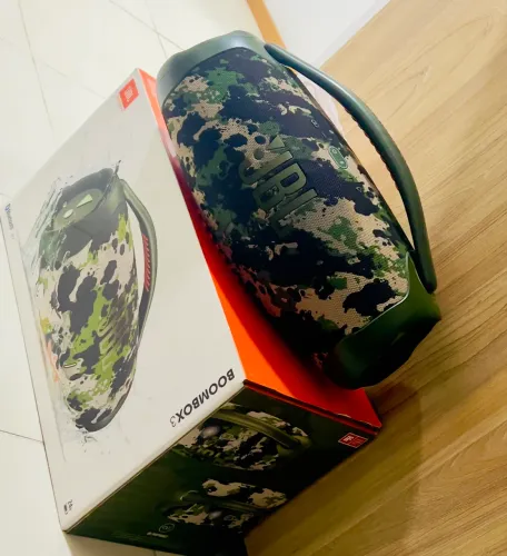 JBL Boombox 3 Camuflada - 180W RMS - Parcelo no crédito