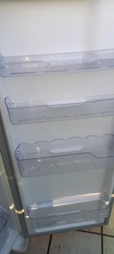 Vende se geladeira Electrolux e fogão esmaltec 4bocas 
