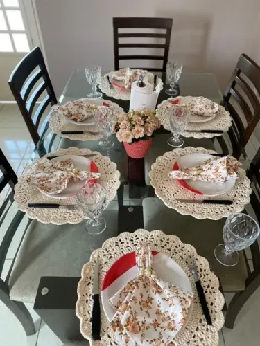 Mesa de jantar 06 lugares