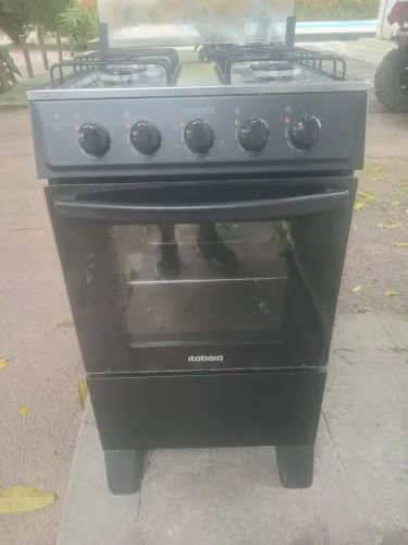 Vende-se Fogão