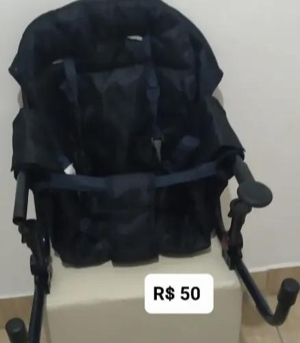 Cadeirinha de alimentação portatil 