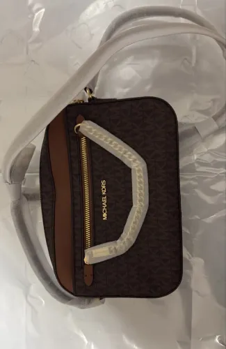 Bolsa transversal MK + Corta Vento Tommy