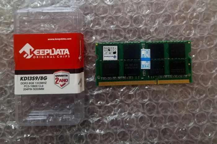 MEMORIA RAM NOTEBOOK 8GB, DDR3 frequência 1333mhz keepData, 1 mes de uso.