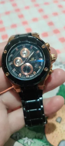 Casio edifice funcionando normalmente todo chapeado a ouro pulseira de aço preto