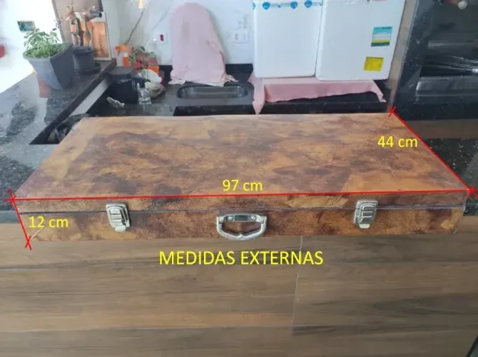 Maleta Rígida em Madeira