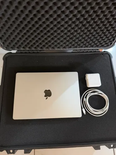 MacBook M3 Pro 18GB
