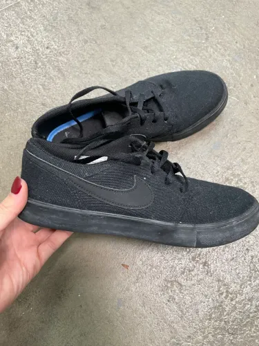 Tênis Nike SB Preto