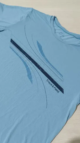 Camiseta dry Track & Field
