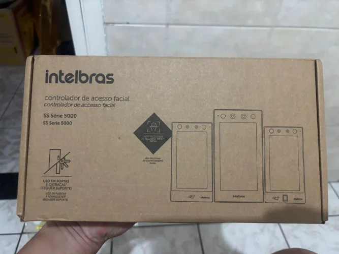 Controladora de acesso Intelbras