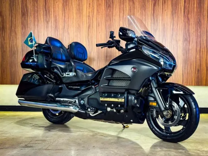 HONDA GL1800 GOLD WING 2014