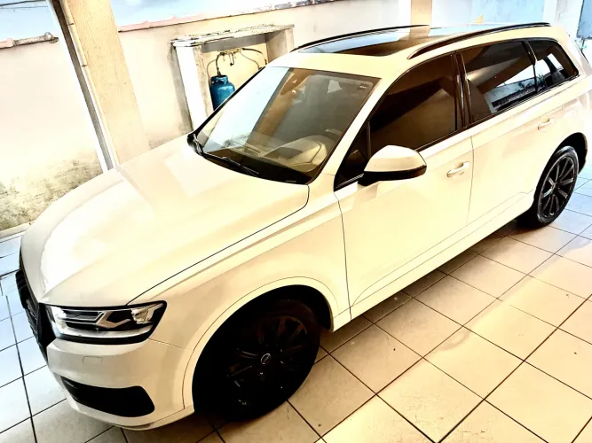 Audi Q7 3.0 V6 TFSI 333cv Quattro Tip. 5P 2017