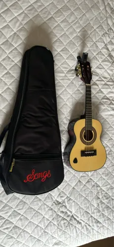 Cavaquinho Strinberg C252N completo, com capa, palheta e afinador