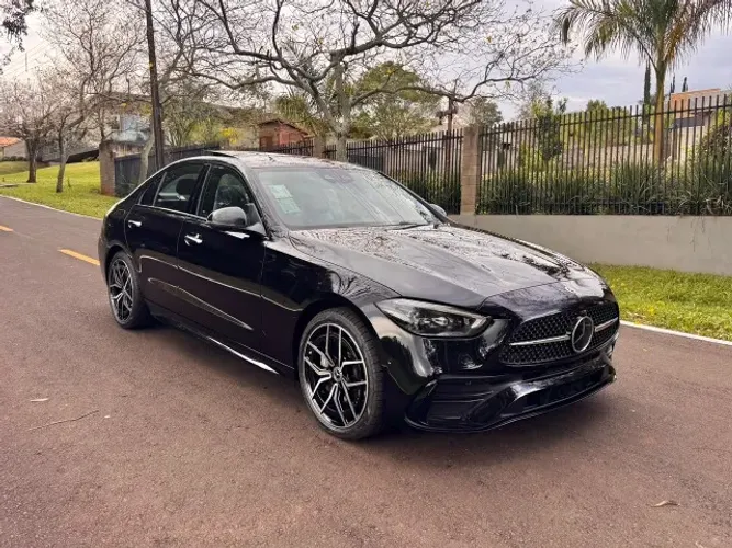 Mercedes-Benz C-300 AMG Line EQ Boost 2.0 TB Aut. 2026