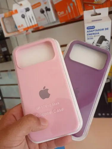 CASE DE SILICONE IPHONE 17 POR MAX