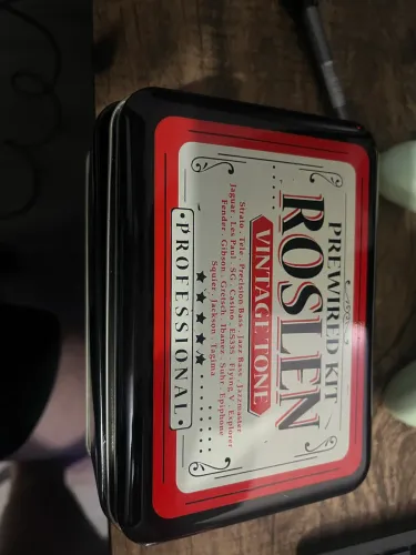 Kit elétrica Roslen. Les Paul. CTs original com chave seletora e botões.