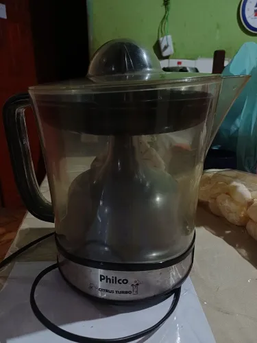 Espremedor de Frutas Philco Citrus Turbo